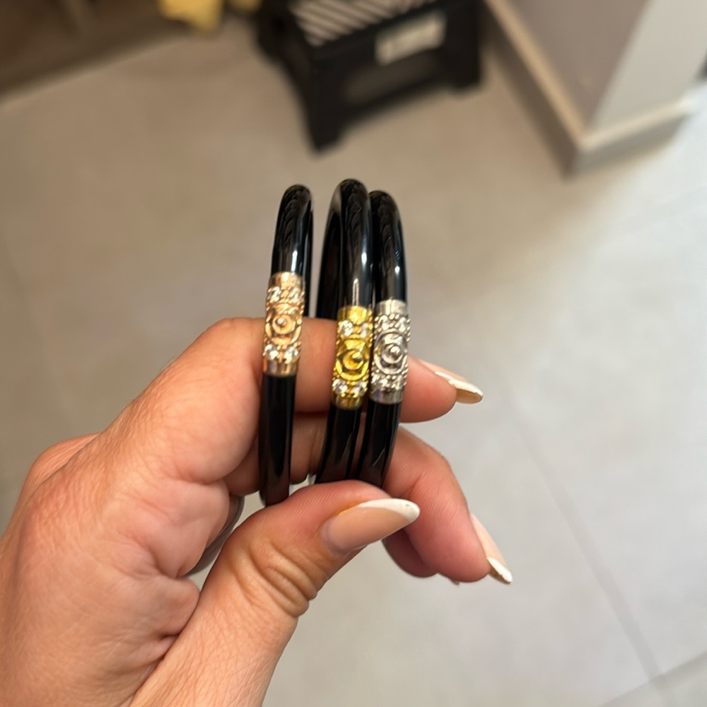 Budhagirl three kings all weather bangles in black